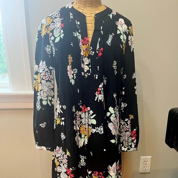 Old Navy Floral Dress, Size Small - Picture 1 of 4